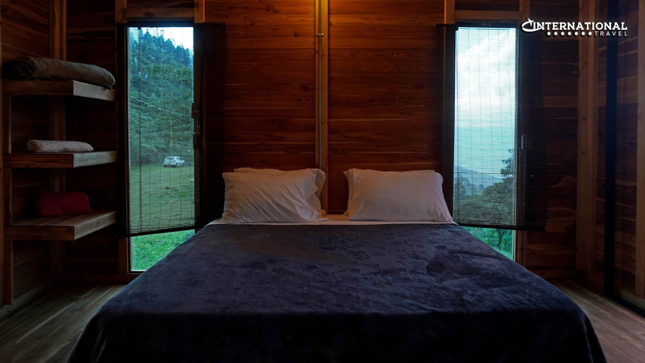 Bedroom 2, Reserva Tororoi, Guarne