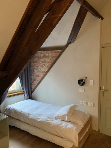 Bedroom 4, Salvators, West-Vlaanderen