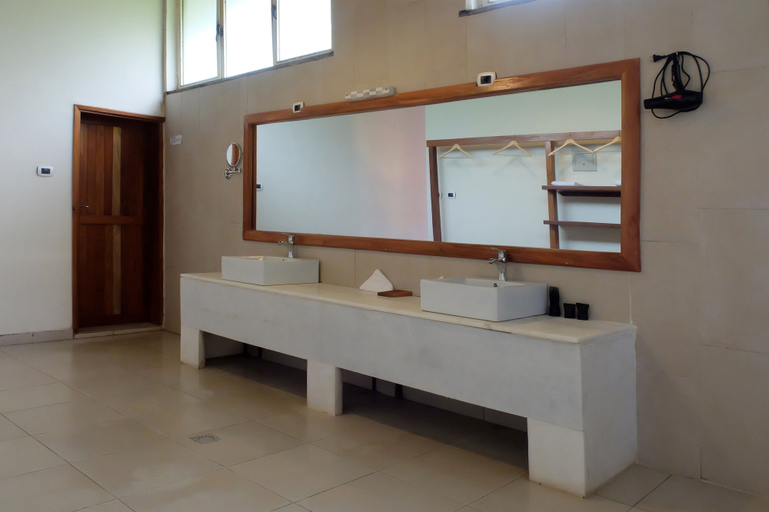 Bathroom 4, Mezena Resort and Spa, Semen Wello