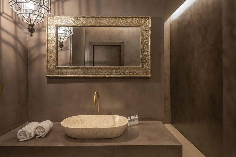 Bathroom 5, Hotel Alhambra, Barcelona