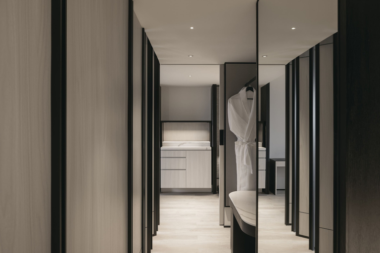 Bedroom 4, Hilton Singapore Orchard, Singapore