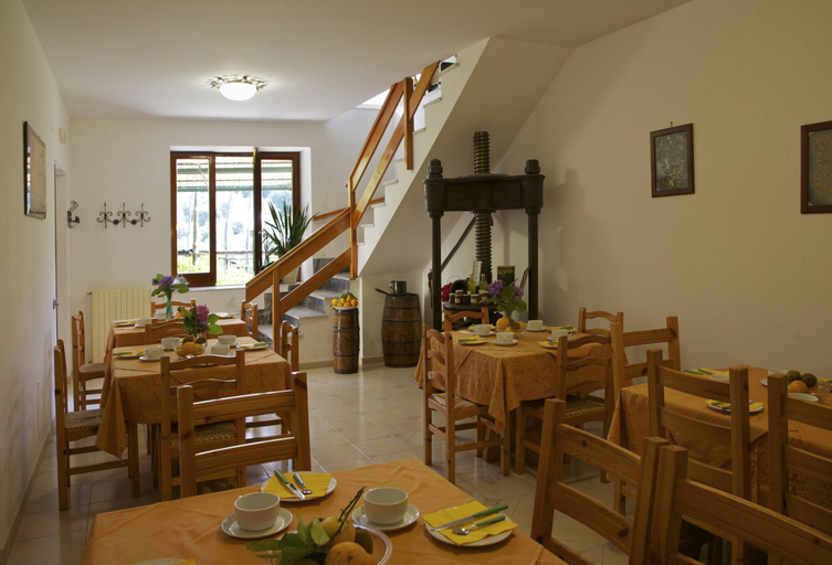 Food & Drinks 4, Agriturismo La Lobra, Napoli