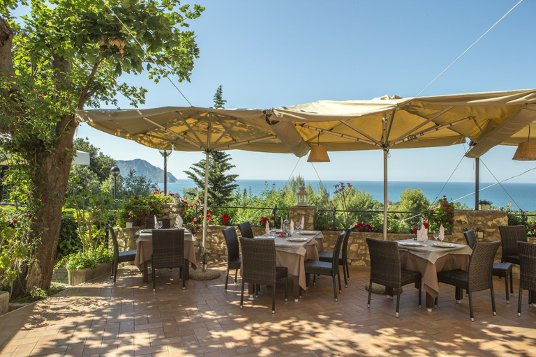 Food & Drinks 5, Hotel Internazionale, Ancona