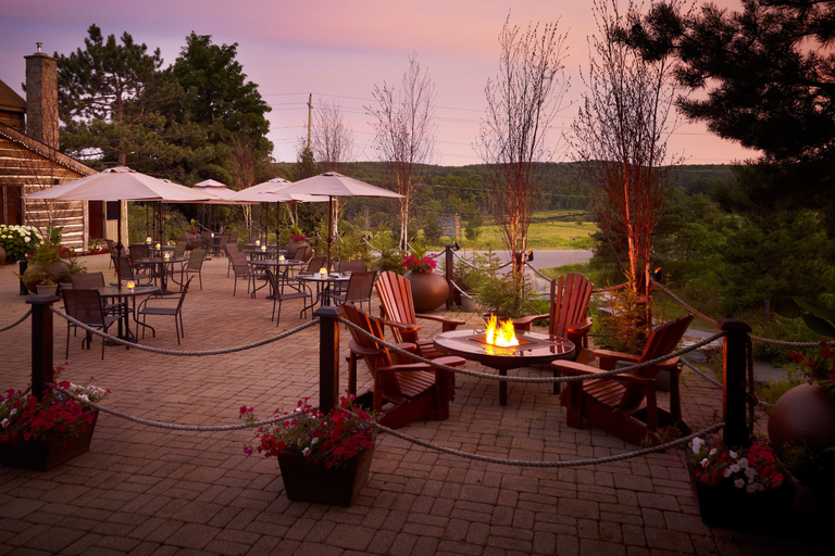 Food & Drinks 5, Deerhurst Resort, Muskoka