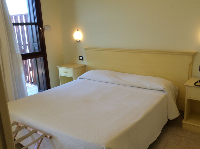 Bedroom 3, Torre Hotel, Medio Campidano