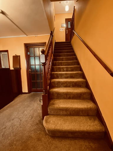 Others 5, Mount Pleasant Hotel, Oxfordshire