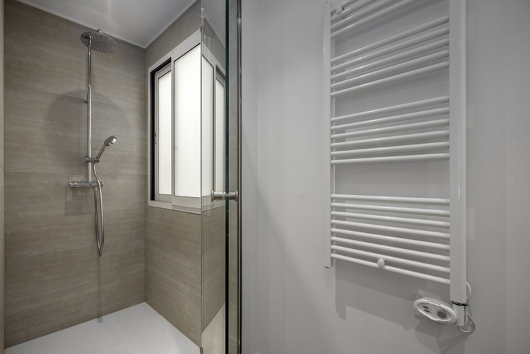 Bathroom 4, SanSebastianForYou Okendo Apartment, Guipúzcoa