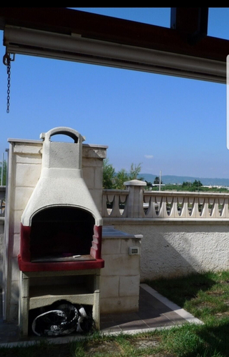 Others 4, Casa di nonna Lucia, Brindisi
