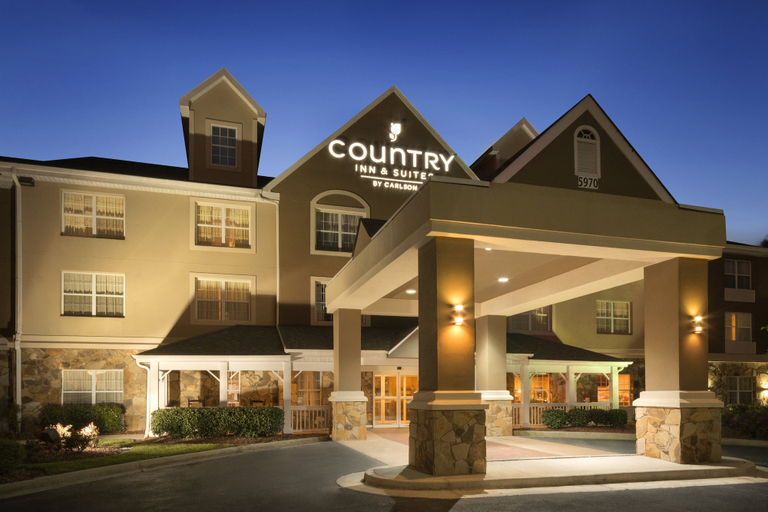 Exterior & Views 2, Country Inn & Suites by Radisson, Norcross, GA, Gwinnett