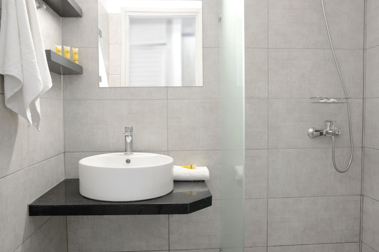 Bathroom 5, Hotel Elsa, Thessaly
