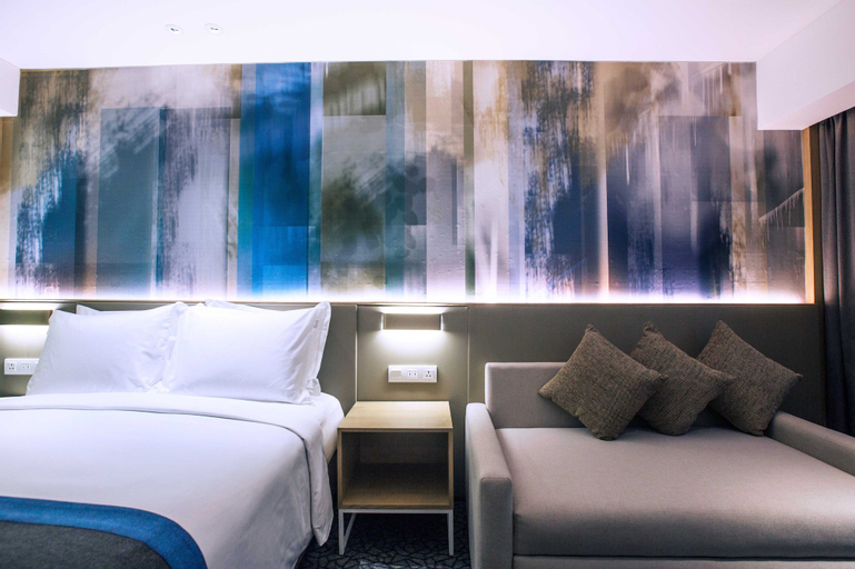 Bedroom 22