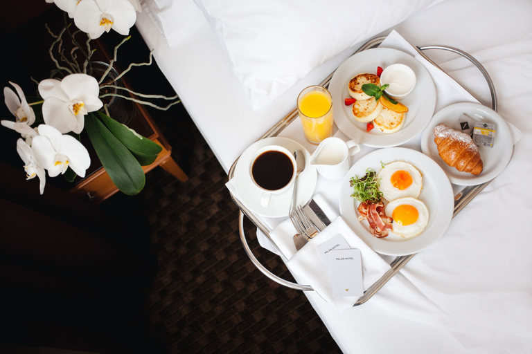 Food & Drinks 5, Hotel Milan, Southern