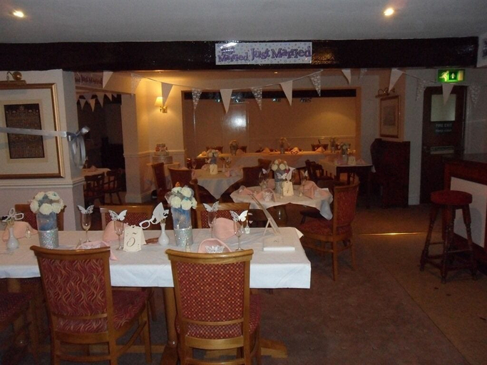 Food & Drinks 5, London Inn, Gloucestershire