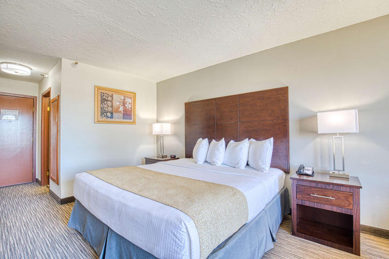 Bedroom 4, Best Western Green Valley Inn, Pima