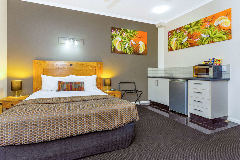 Bedroom 3, Quality Hotel Darwin Airport, Jingili