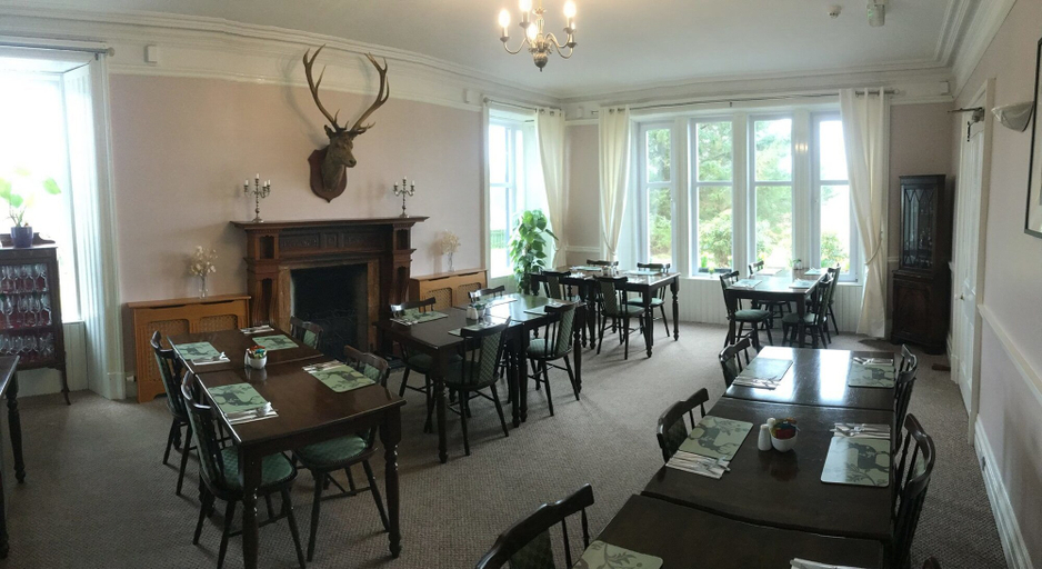 Food & Drinks 4, Loch Shiel Hotel, Highland