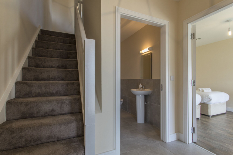 Bathroom, Luxurious Malahide Townhouse, Dublin