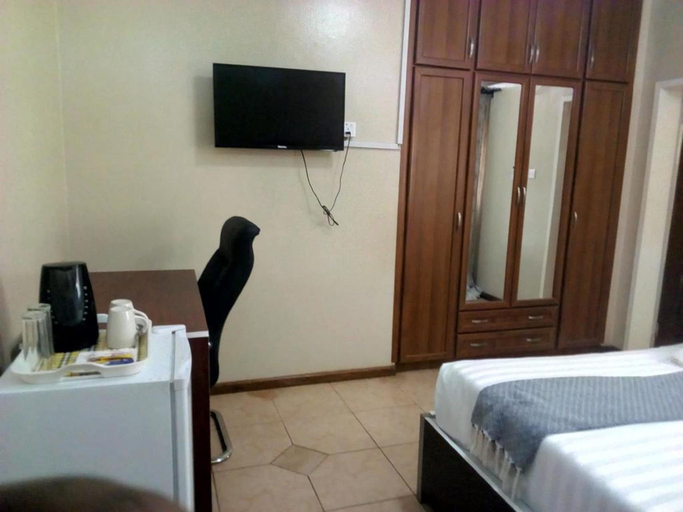 Bedroom 2, Zenith  lodge, Lusaka