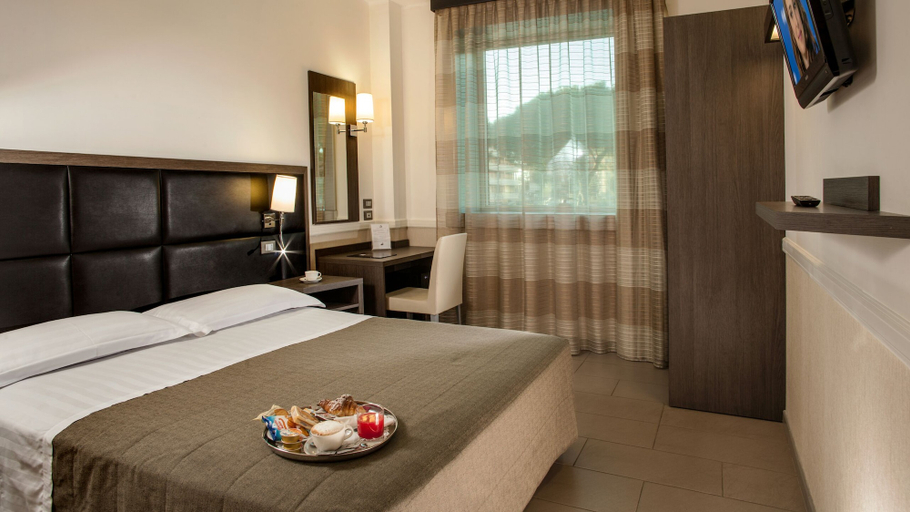 Bedroom 2, Hotel Artis, Rome