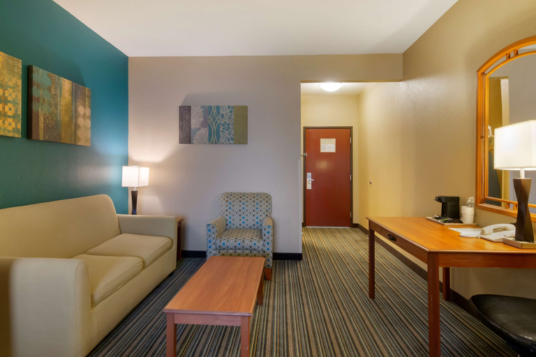 Others 5, Best Western Governors Inn & Suites, Sedgwick