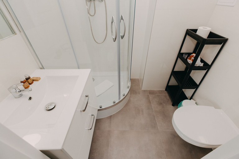 Bathroom 4, ShortStayPoland Panska, Warsaw