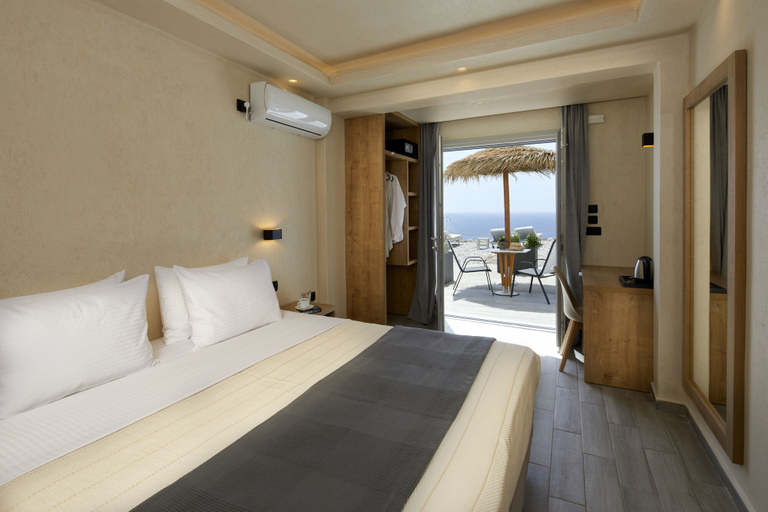 Bedroom 4, Acropole Sunrise, South Aegean