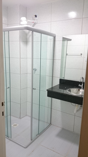 Bathroom 4, Reis Palace Hotel, Petrolina