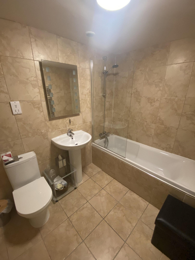 Bathroom 5, The Tankerville Arms, Northumberland