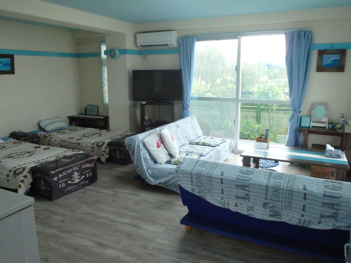 Bedroom 2, Pension UMINONAKAMA, Ishigaki