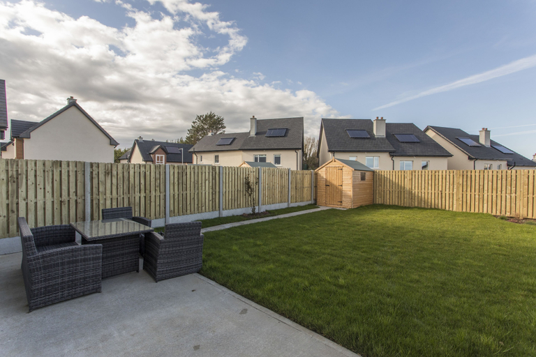 Exterior & Views 2, Luxurious Malahide Townhouse, Dublin