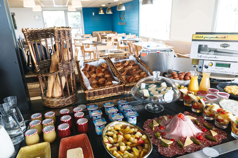 Food & Drinks 6