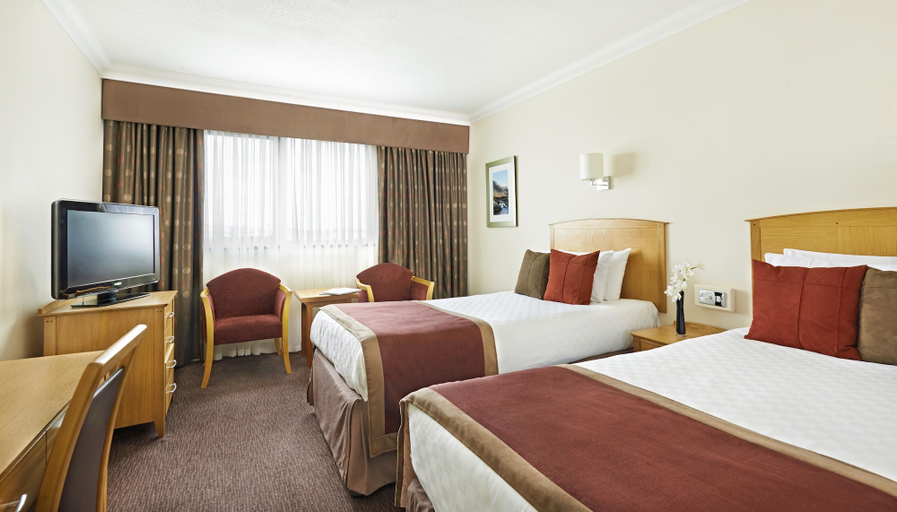 Bedroom 3, The Aberdeen Altens Hotel, Aberdeenshire