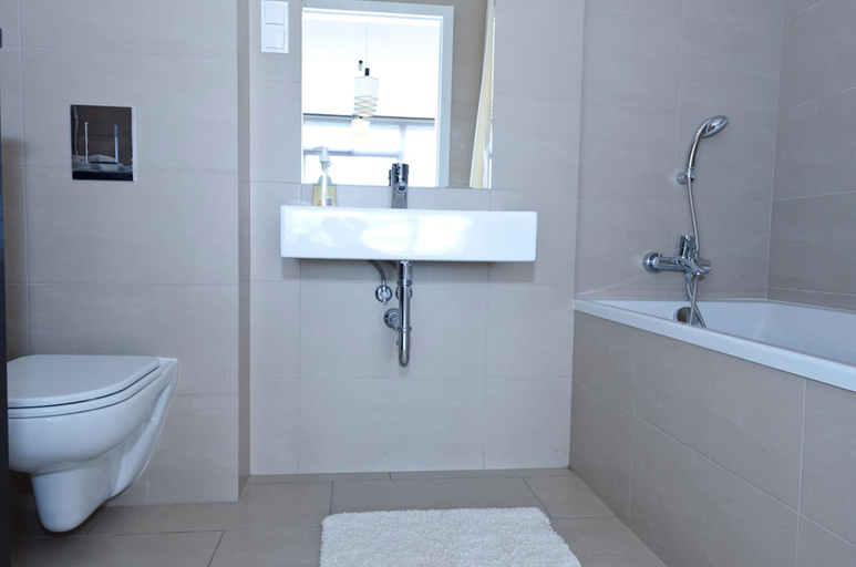 Bathroom 4, Apartamenty Sun & Snow Bukowa Góra, Cieszyn