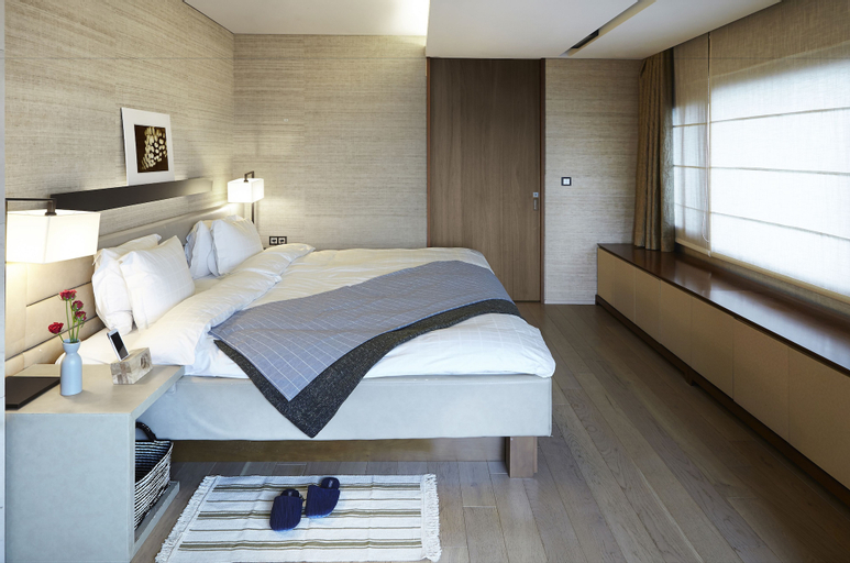 Bedroom 4, The Classic 500 Pentaz Executive Residence, Gwang-jin