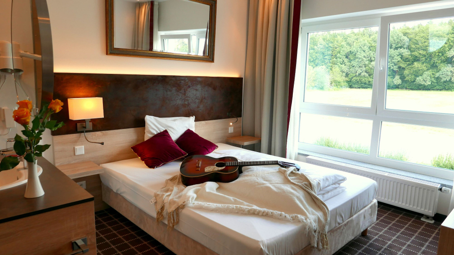 Bedroom 4, Business Class Hotel Ebersberg, Ebersberg