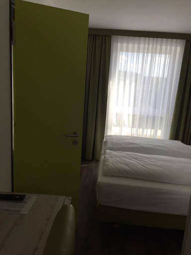 Bedroom 3, NOVINA Sleep Inn Herzogenaurach, Erlangen-Höchstadt