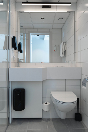 Bathroom 5, Thon Hotel Norge, Kristiansand