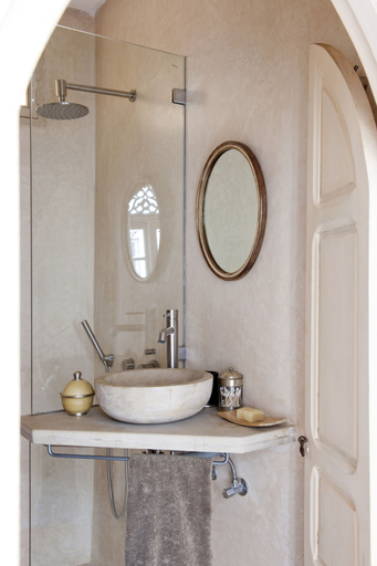 Bathroom 5, Riad Anata, Fès