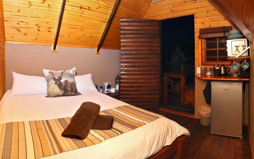 Bedroom 3, Knysna Lodge Self Catering Accommodation, Eden