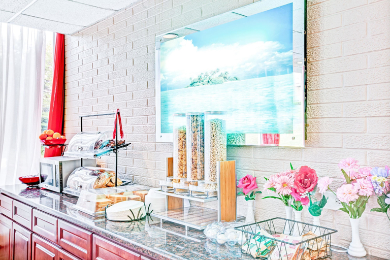 Food & Drinks 5, Ramada by Wyndham Rockaway, Morris