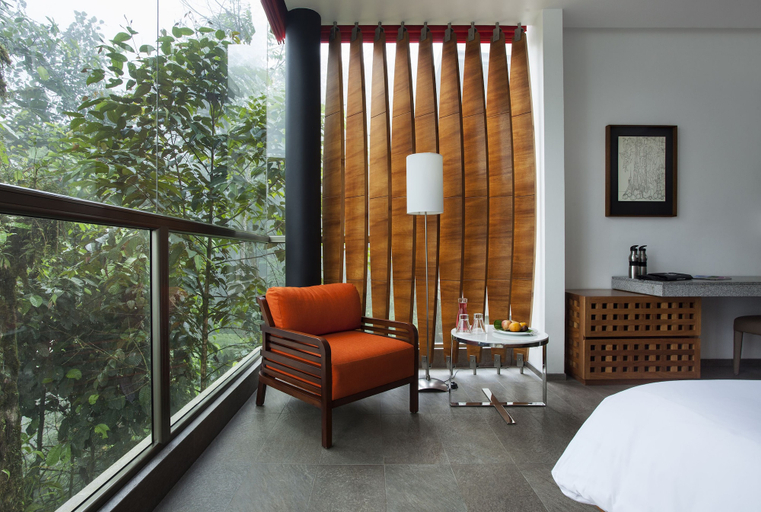 Bedroom 3, Mashpi Lodge, Quito