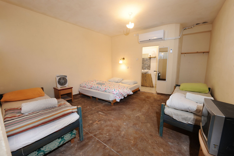 Bedroom 3, Spice Quarter Inn