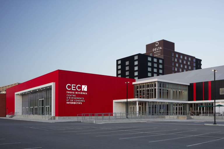 Exterior & Views 2, Delta Hotels by Marriott Trois Rivieres Conference Centre, Francheville