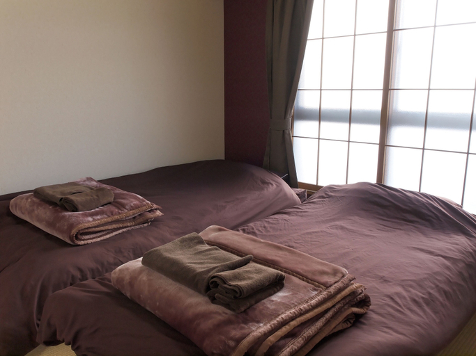 Bedroom 2, Heights Showa 208, Sapporo