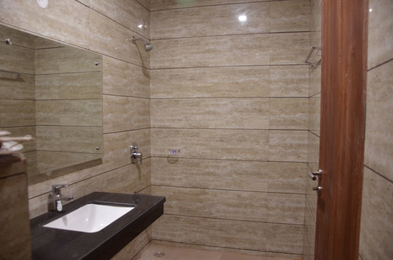 Bathroom, palladium hotels, Palwal