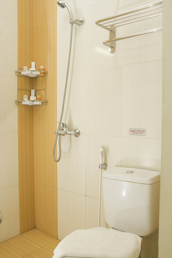 Bathroom 3, House of Arsonia Tulip, Jakarta Pusat