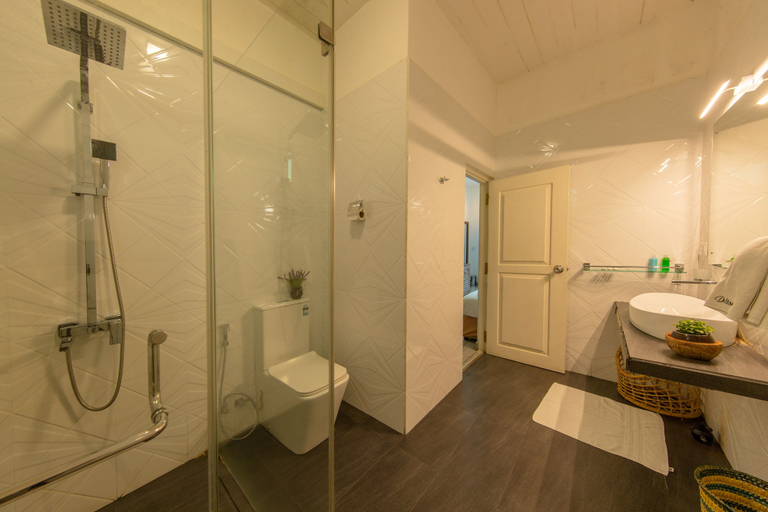 Bathroom 4, Deltora Boutique Hotel, Galle Four Gravets