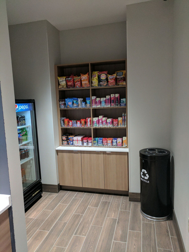 Food & Drinks 5, Microtel Inn & Suites by Wyndham Clarion, Clarion