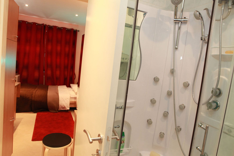 Bathroom 5, Residence la Fraisiere, Bruxelles