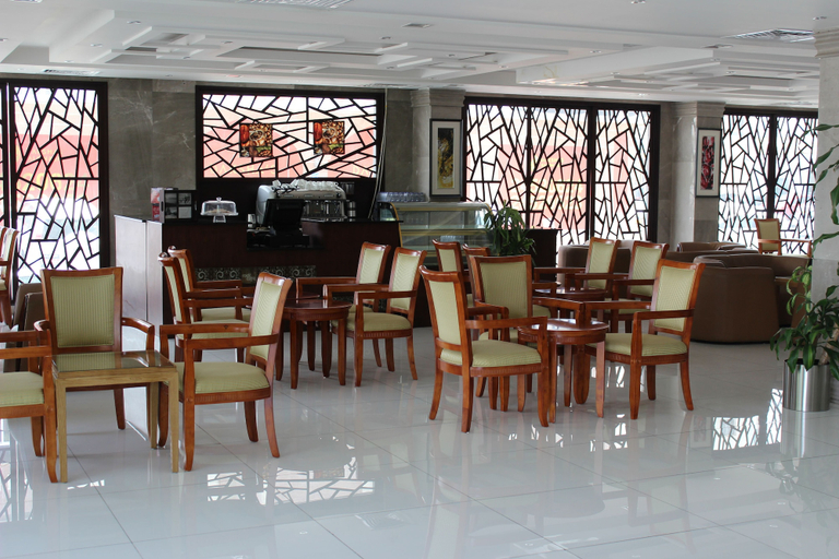 Food & Drinks, City Center Hotel, Seeb